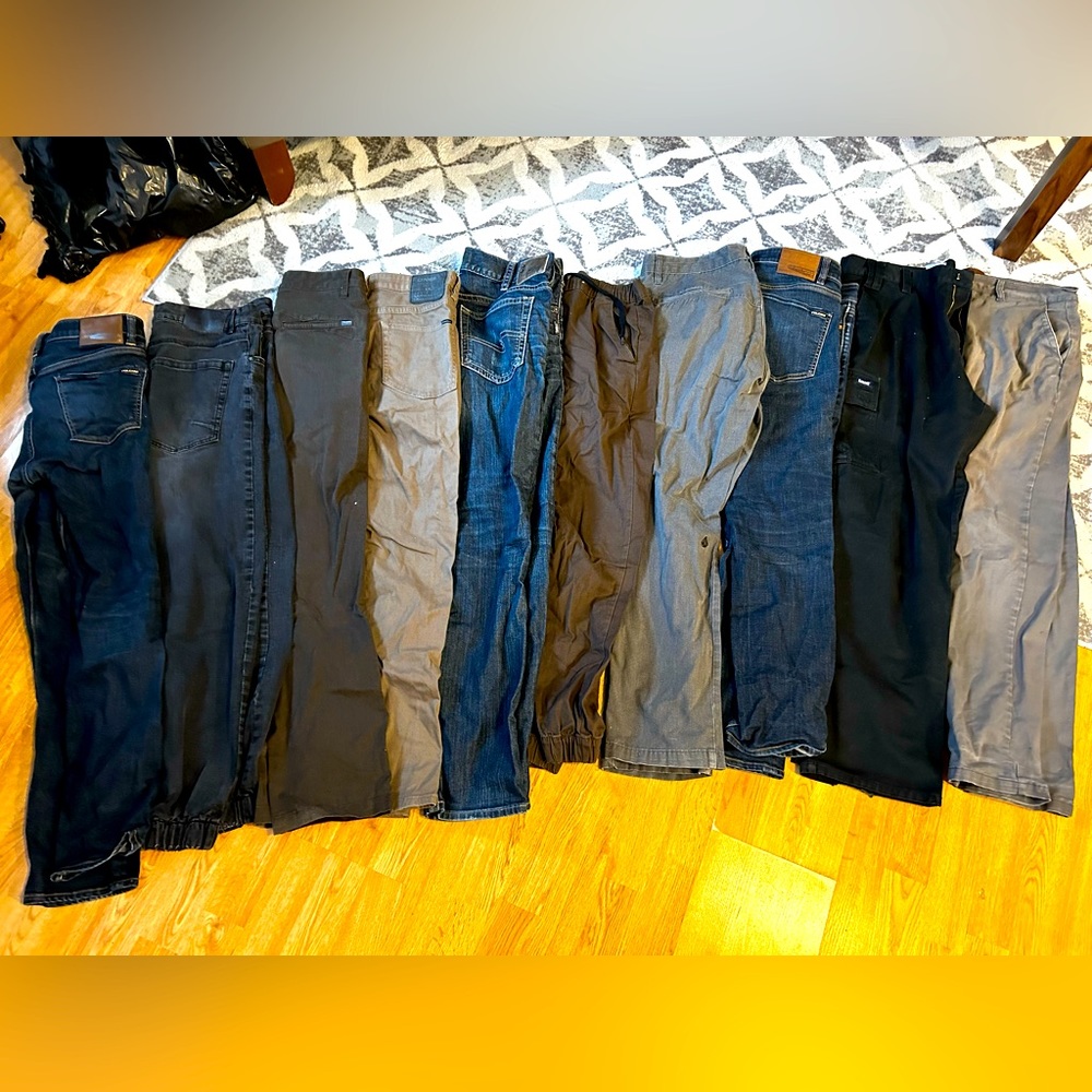 Selling old clothes I don’t fit anymore. Message for more pics 📍Grande Prairie.